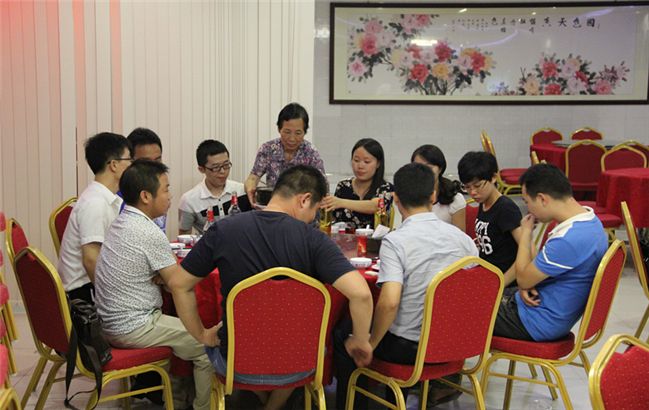 中銳空氣能“中秋團(tuán)圓夜暨秋收戰(zhàn)役誓師大會(huì)”活動(dòng)圓滿(mǎn)落幕